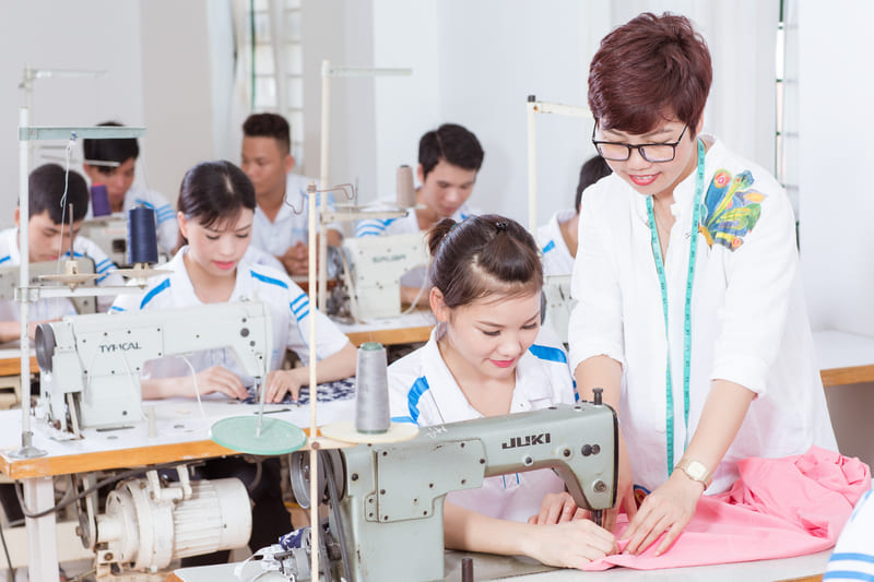 May Thời Trang